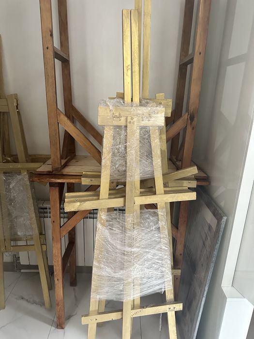 Молберт новый