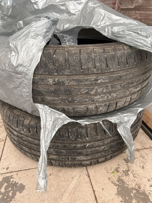 Продам 2 баллона R15. Летняя резана.