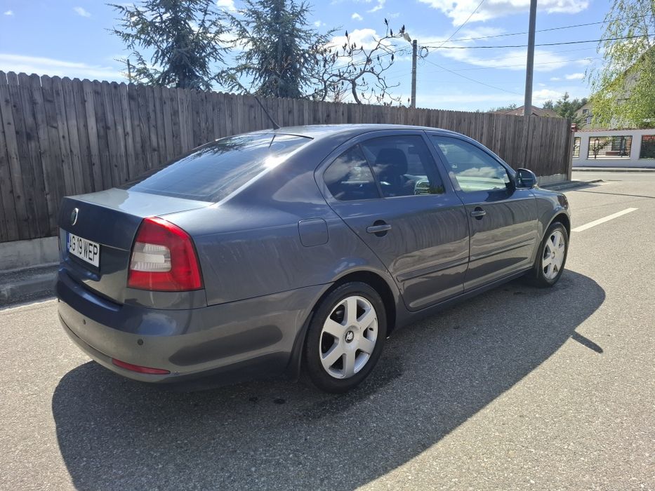 Skoda Octavia 1.6Mpi Gpl//2012
Benzina +Gpl 
An fabricație 12.2011
Euro 5
GPL valabil pana in 2030
Proprietar in acte de 3 ani
Geamuri electric