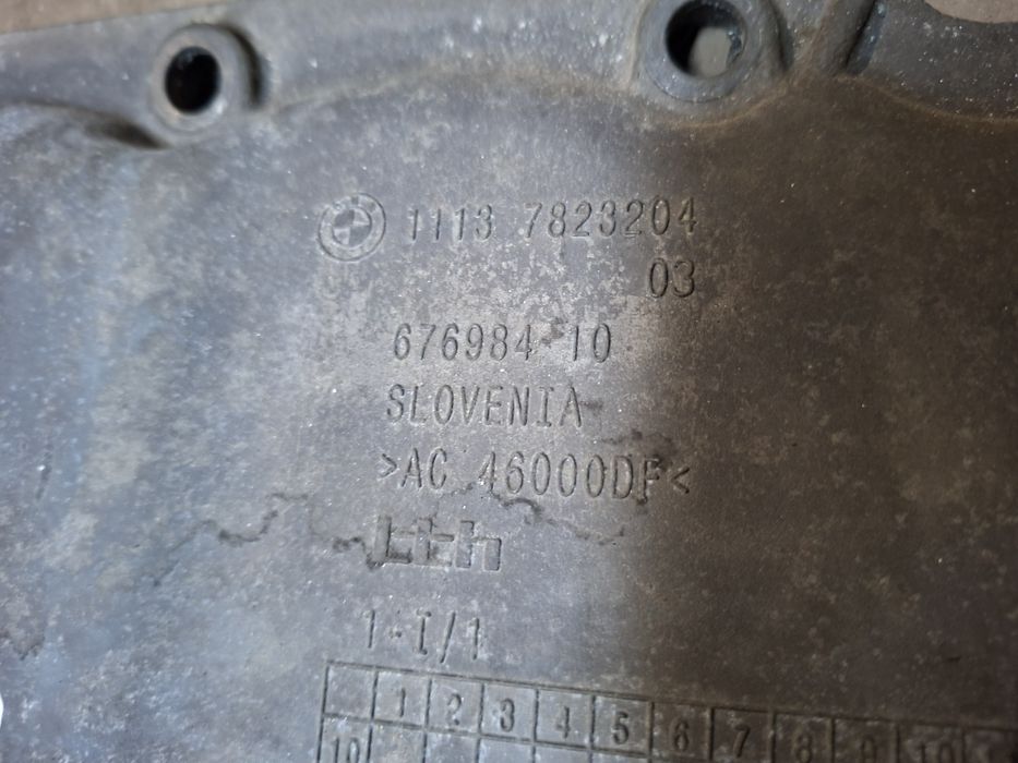 Baie de ulei motor N57 30 Diesel BMW F01 F02 F06 F07 F10 F11 F12 F13 F30 F31 F32 F33 F34 F36 Cod 7823204 in stare foarte buna