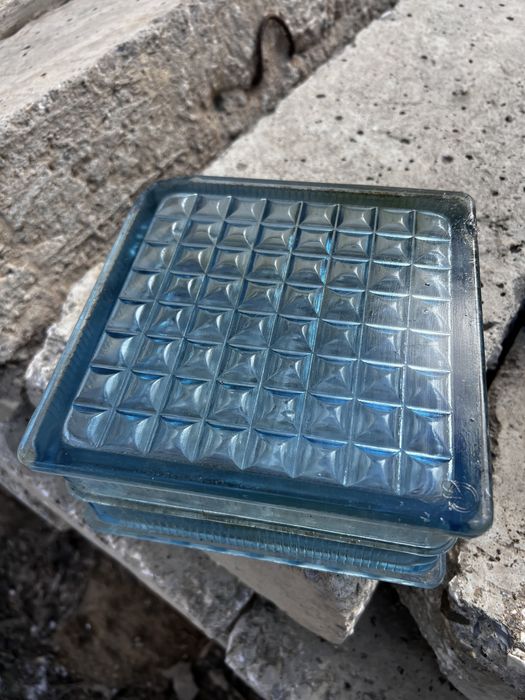 Стеклянная перегородка