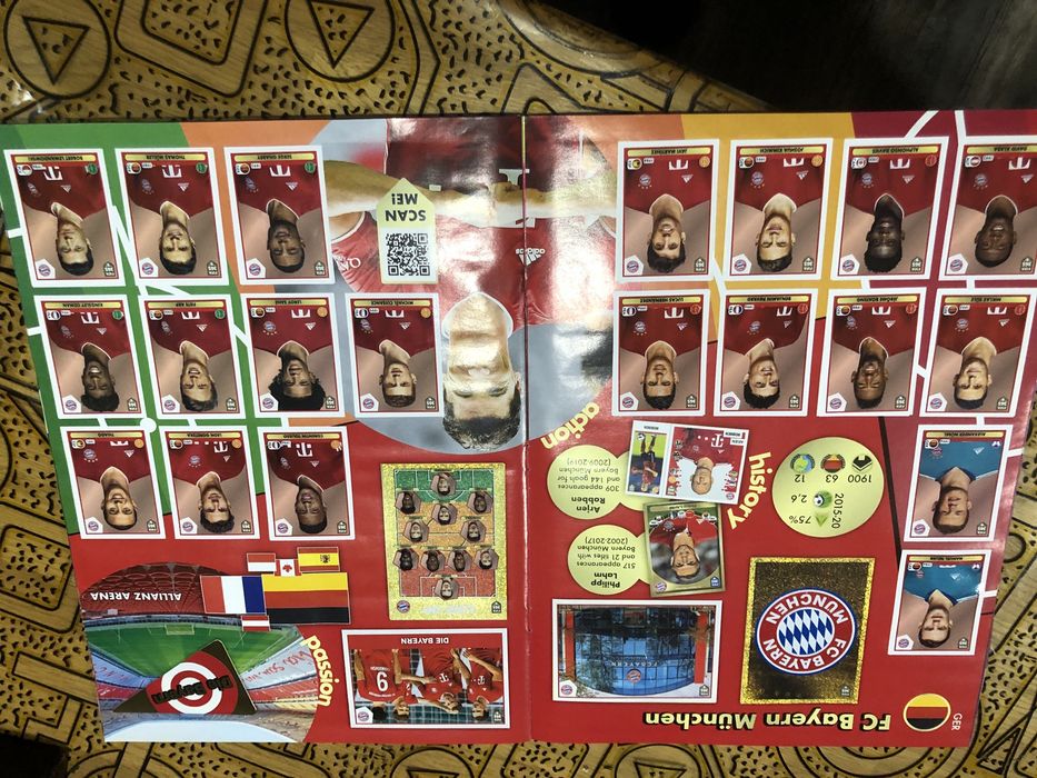 Vand stichere Fifa 365-2021 si album complect. Album-1000 ron.