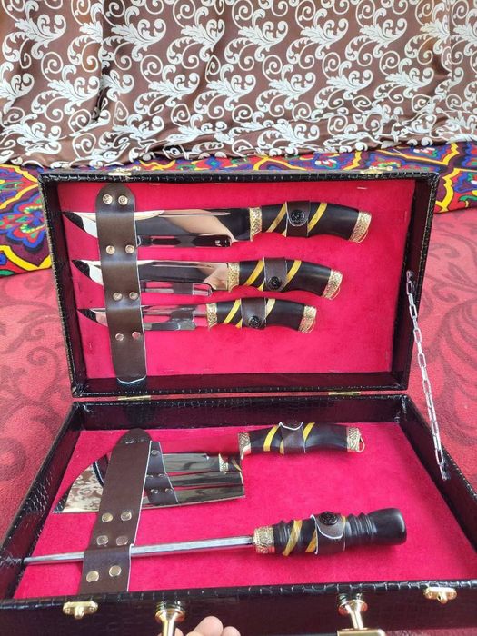 Зулфикор килич ва бошка турдаги пичоклар