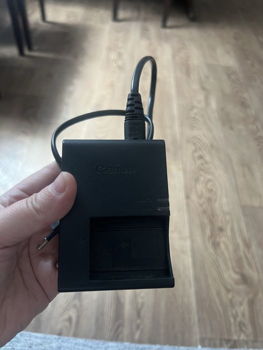 Зарядное устройство на Canon оригинал
