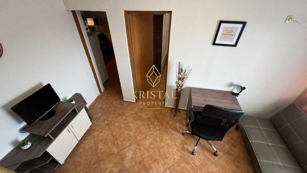 Продава се Тристаен апартамент в к.к. Слънчев бряг - 81 кв.м за 888 €/кв.м - Снимка #2