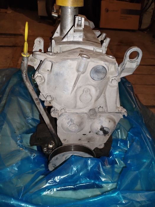 Двигать Рено К7м