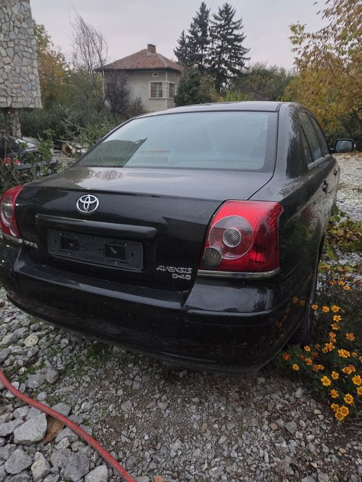 Toyota Avensis D-4D 177hp На части