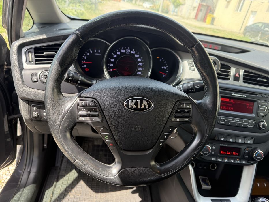 KIA Ceed 2014 — imagine 5