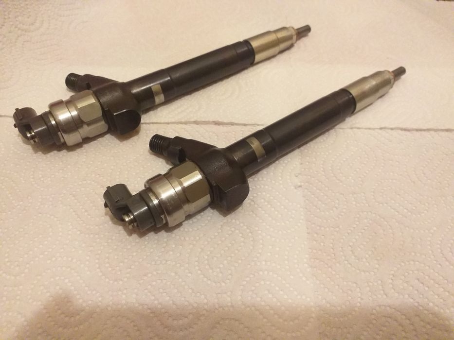 Injectoare ford tranzit  .2012