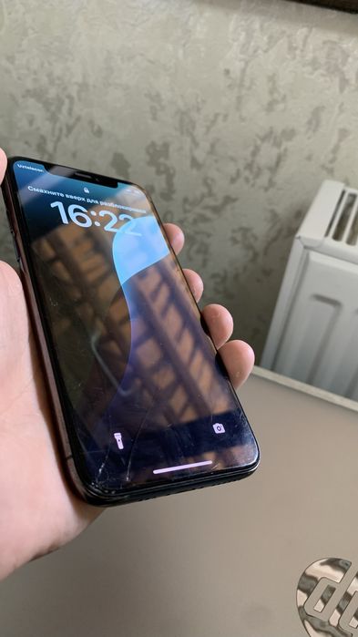 iPhone 11 pro green