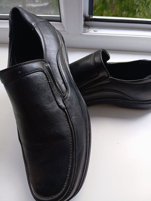 Продам зимние красовки Найки