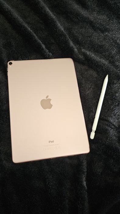 Ipad pro 10.5 inch 64 gb rose gold + apple pencil 1st gen + accesorii