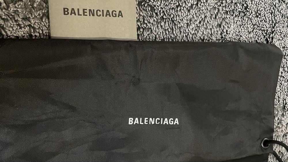 Sneakers Balenciaga 6XL bej, mărimea 40