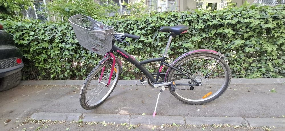 Vând bicicleta Decathlon B-Twin