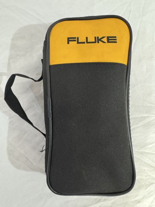 Токоизмерительные клещи Fluke 376