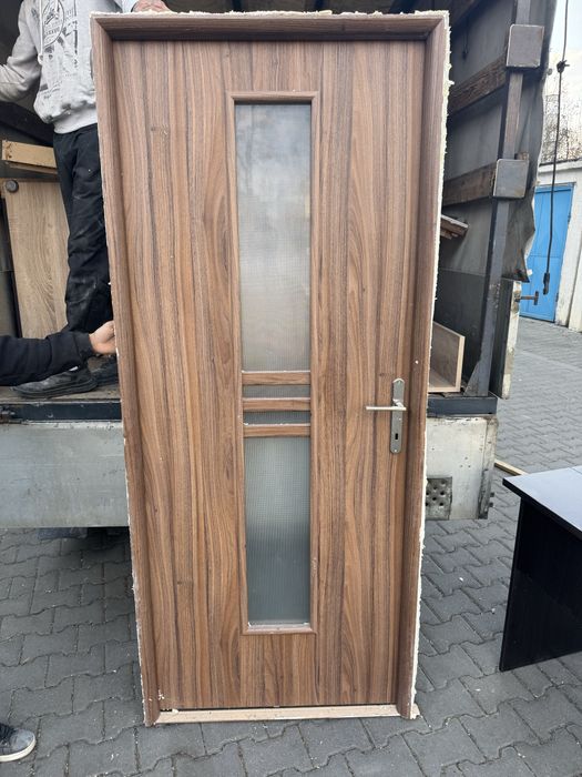 Vand 7 usi de interior