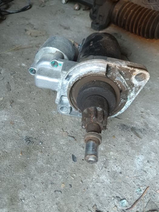 Стартер Фольксваген Пассат Б3