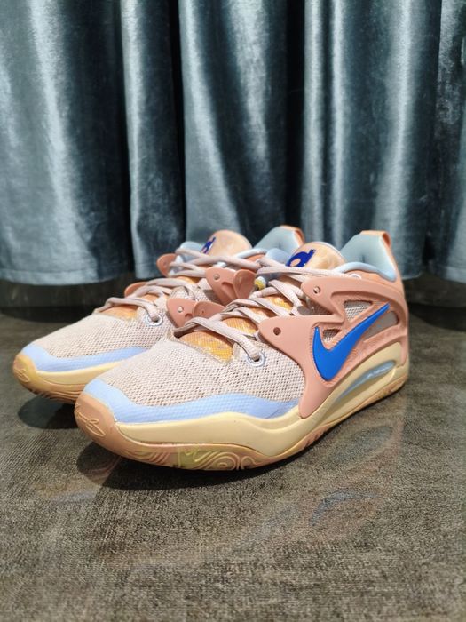 Оригинальные кроссовки Nike