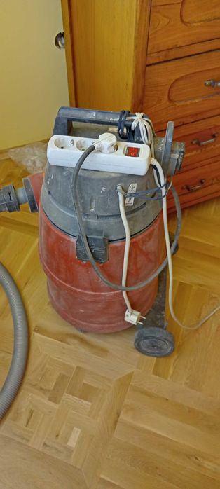 Хилти Прахосмукачка за чистене на обекти