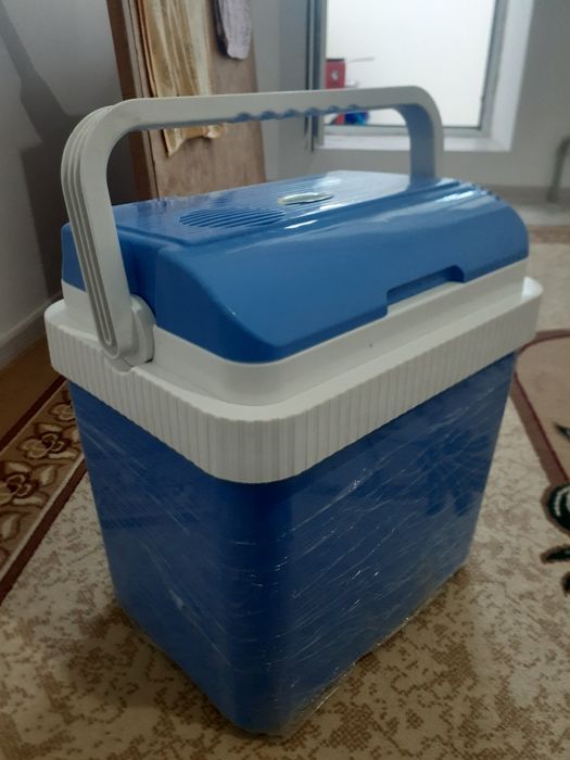Авто холодильник продам