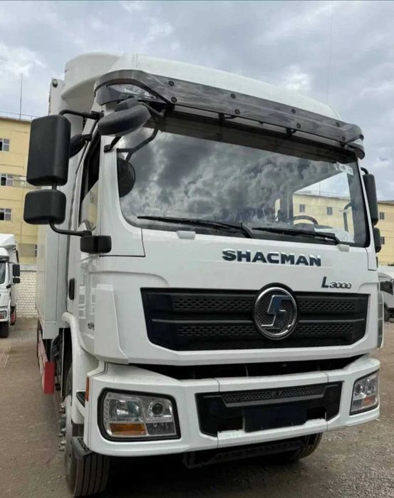 2021 shacman l3000 probeg 400 000, gaz qo'yilgan, balonlar 90%.