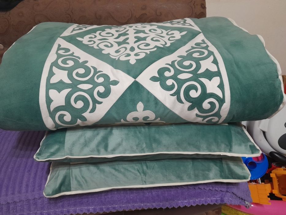 Продам корпеше почти новый