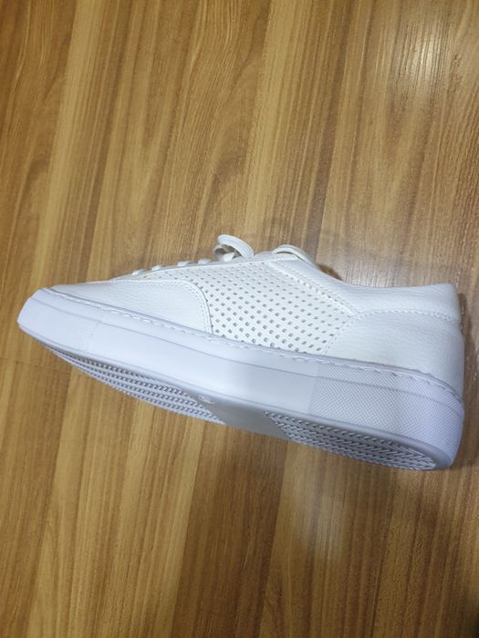 Продам кросовки турецкие