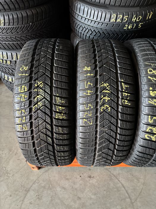 Anvelope Iarna 225/45/18 Pirelli SottoZero 3 RFT 225 45 18 R18