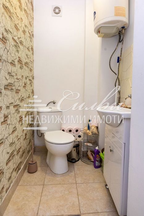 Продава се Етаж от къща в Шумен, Център - 153 кв.м за 1000 €/кв.м - Снимка #10