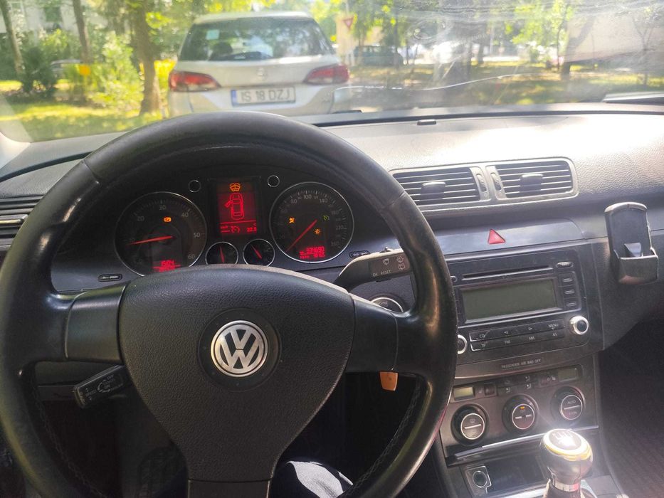 VOLKSWAGEN Passat 2005 — imagine 3