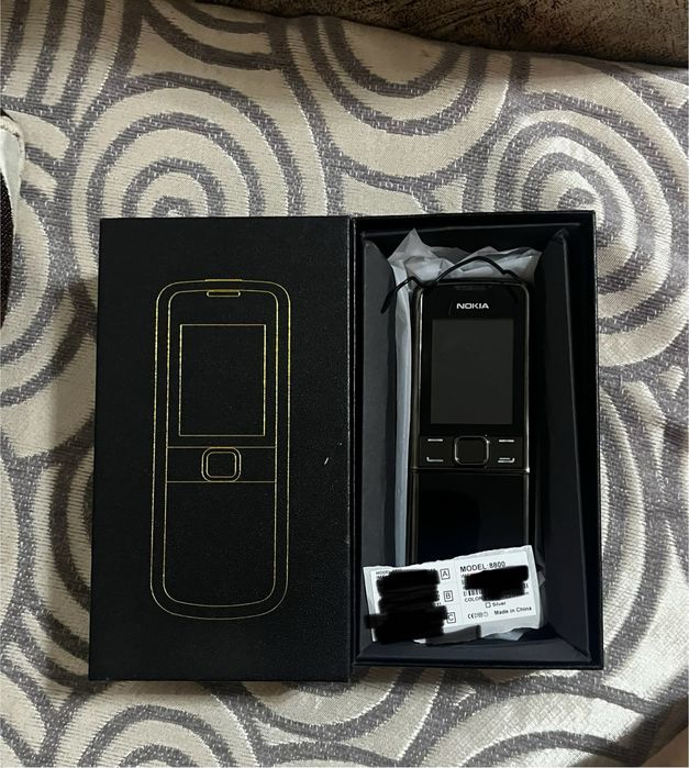 Продам Nokia 8800 в отличном состояние.