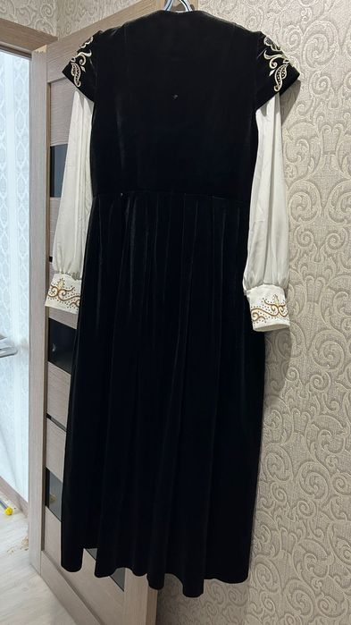 Камзол + көйлек .