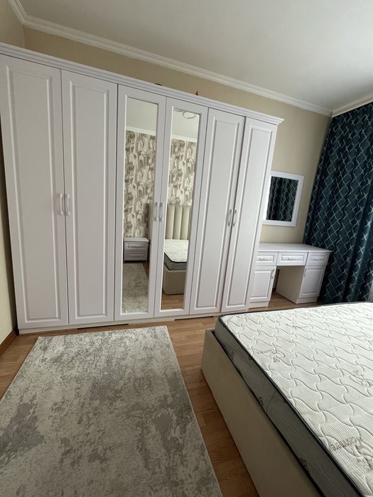 Спальный гарнитур