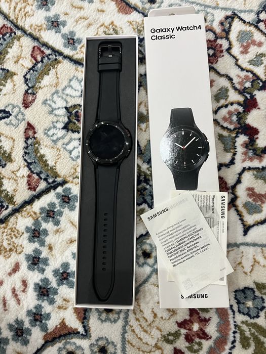 Продам Samsung galaxy watch 4 classic