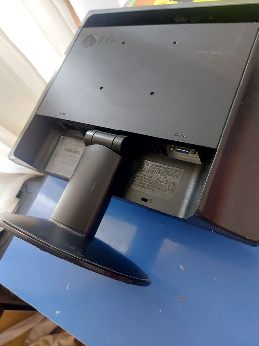 Монитор Lg Flatron