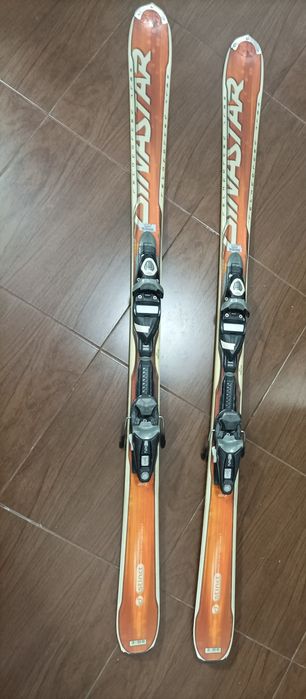 Vând skiuri / schiuri Dynastar 160 cm