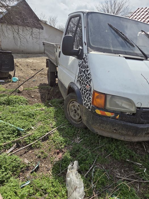 Vand schimb si cu animale de orce fel