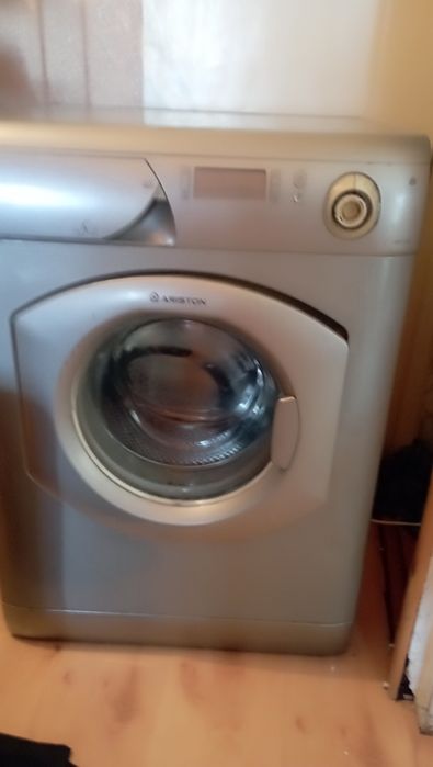 Машинка стиральная