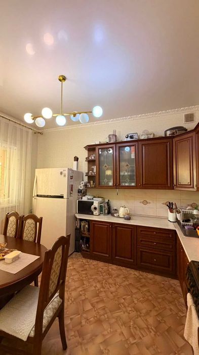 Продается 2 дома на одном участке