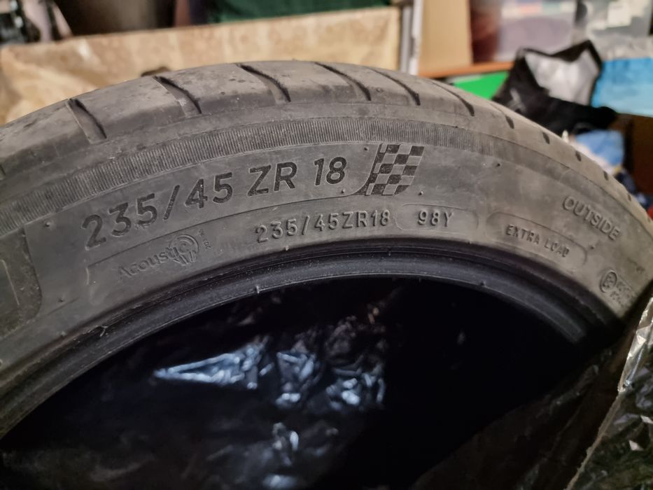 235 45 18 ZR TO Michelin pilot sport 4