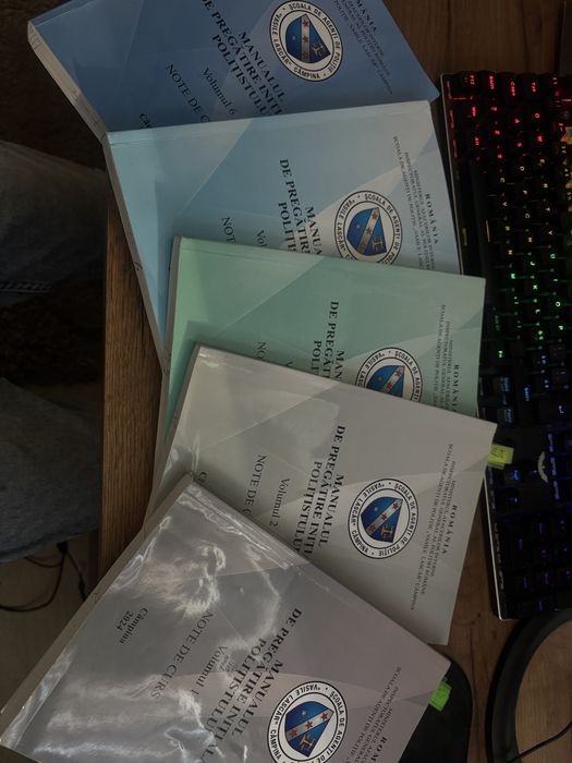 Manualul de pregatire al politistului