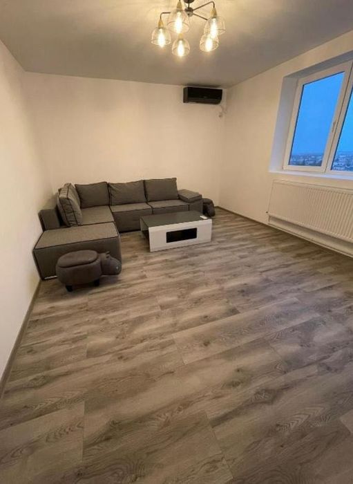Apartament de închiriat