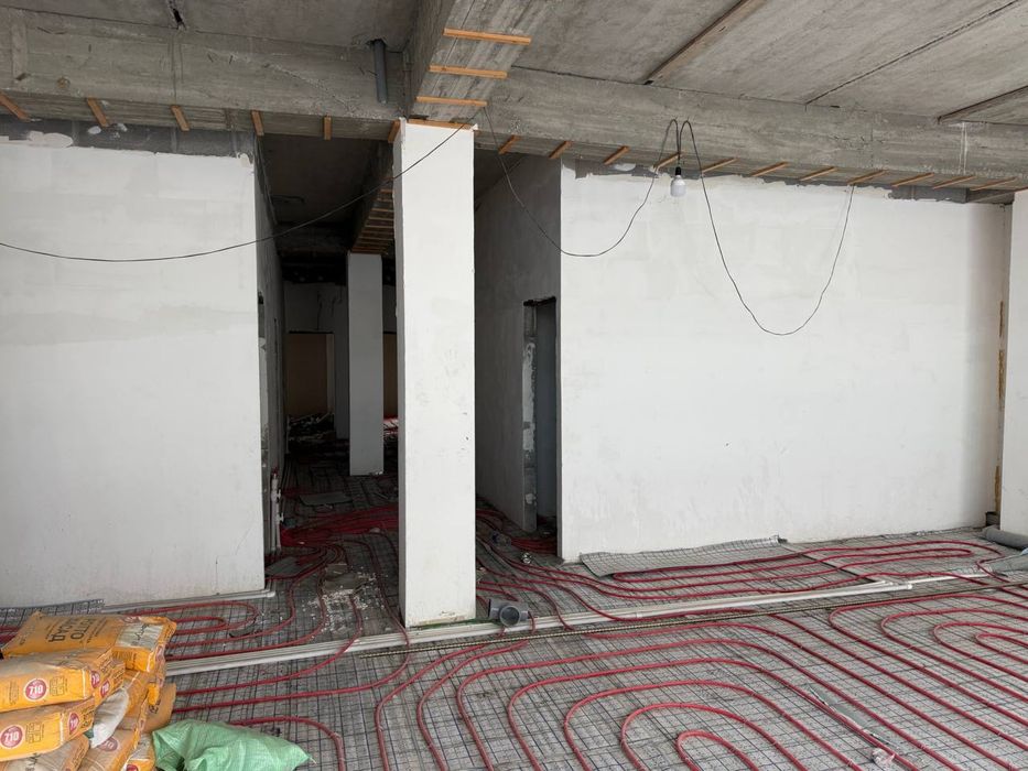 Yangi Hayotda tijorat binosi sotiladi, 4-metro yaqinida