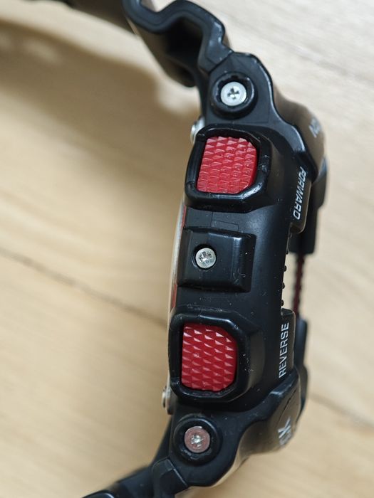 Часовник Casio G-Shock GA-100