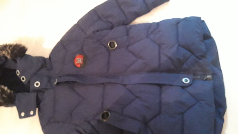 Продам куртку на мальчика