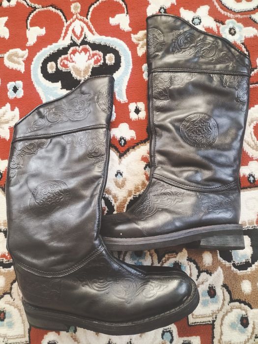 Продам сапоги ..