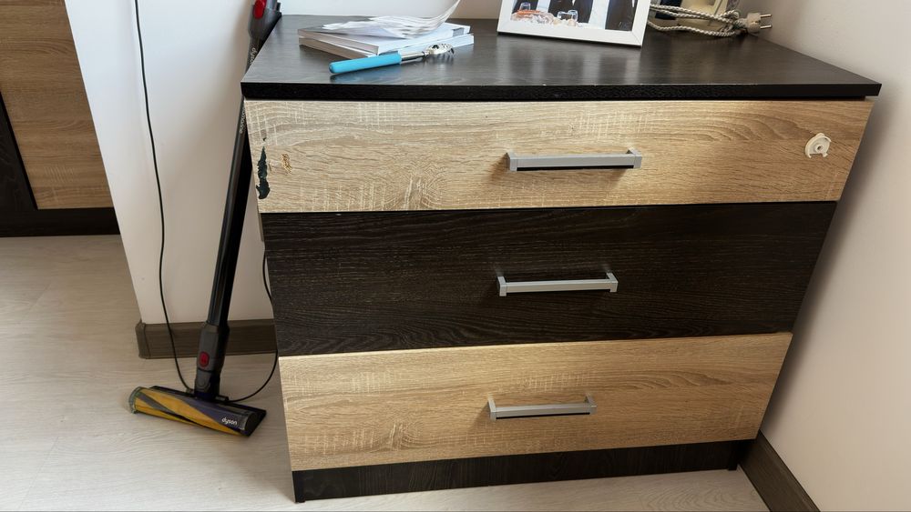 Продам спальный гарнитур