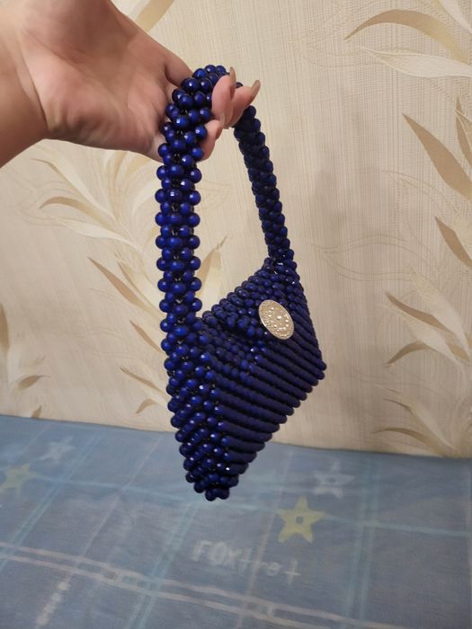 Моя первая сумочка из бусин