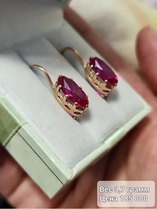 Золотые серьги 583 пробы с рубином