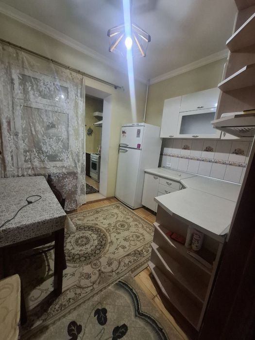 Срочно! Сдам 2 х ком в Якасарайском Районе ул Нукусская Госпитальный !